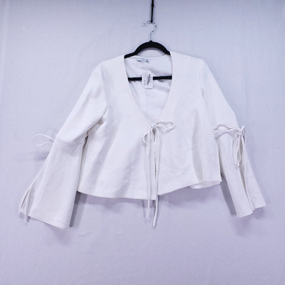 Derek Lam Collective Women Blouse size 38 White Tie Front Elegant Flared Sleeves